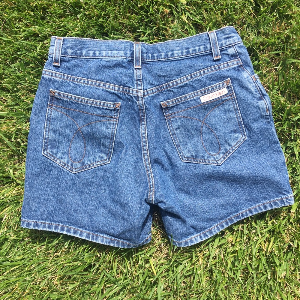 Vintage mid-rise Calvin Klein Jeans denim shorts